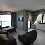 Hotel 61 Park 5*