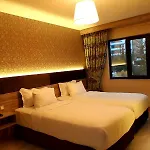 61 Park Hotel