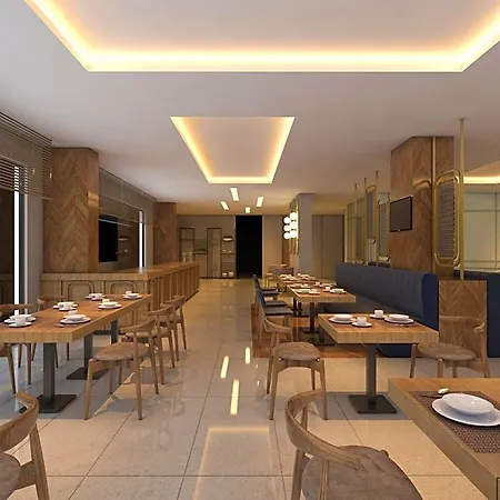 Aparthotel 61 Park 5*