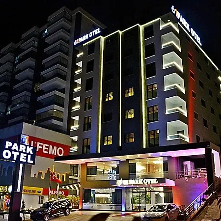 61 Park Aparthotel